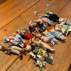 Bundle of 20 Midwest of Cannon Falls Heart Felts.